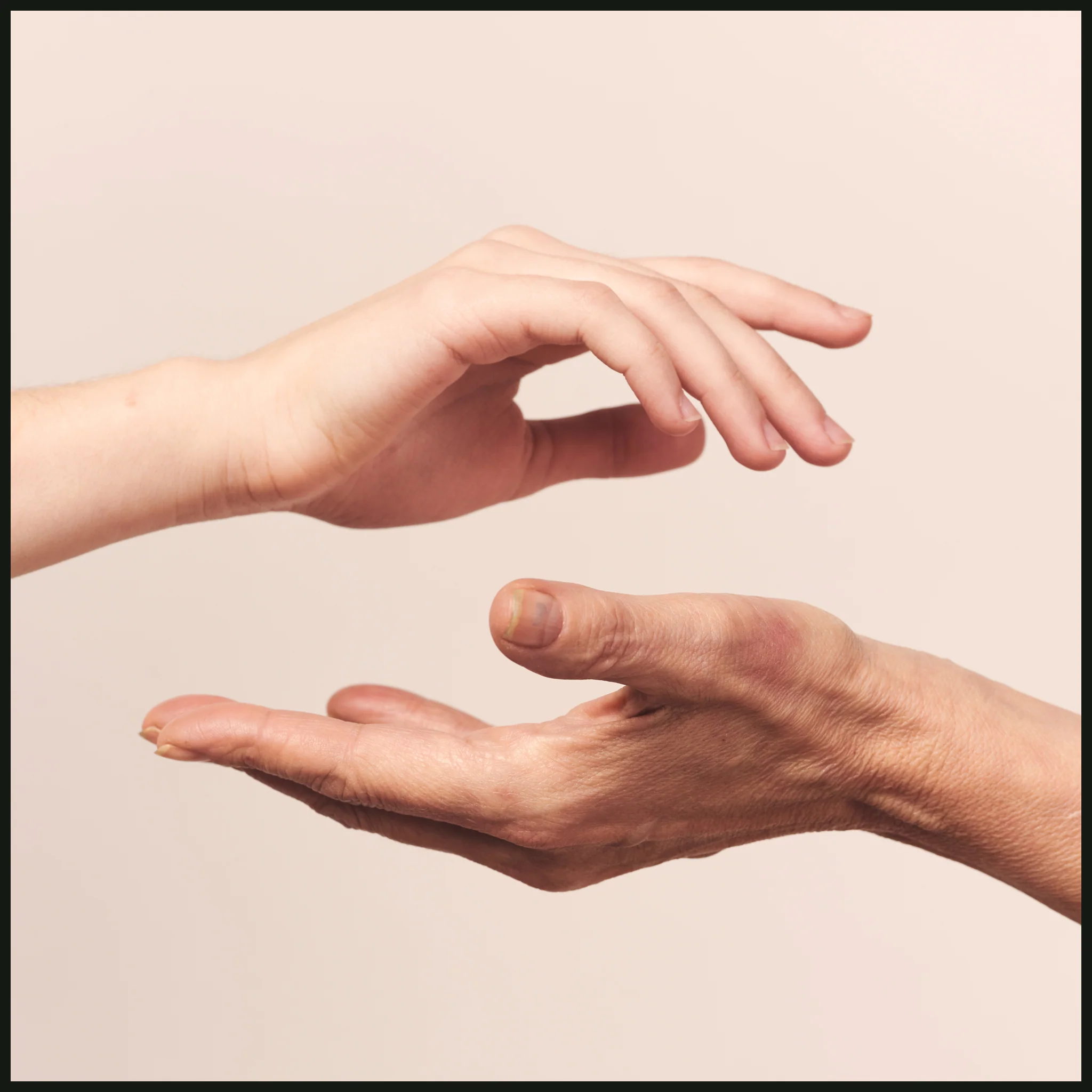 Purifying Hand Gel 75ml | Kills 99.9% of bacteria | NES5234 - Image 3